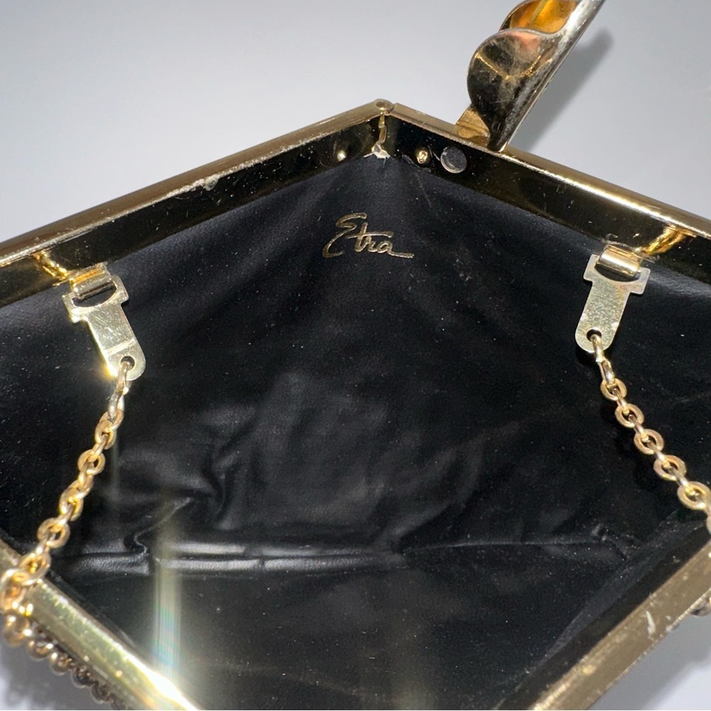 Vintage Etra Black Leather Clutch w/ Gold Chain Strap - Mid-Century Evening Bag - Picture 7 of 9